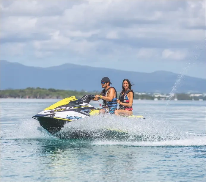 Randonnée jet ski en duo vers la rivière Salée en Guadeloupe